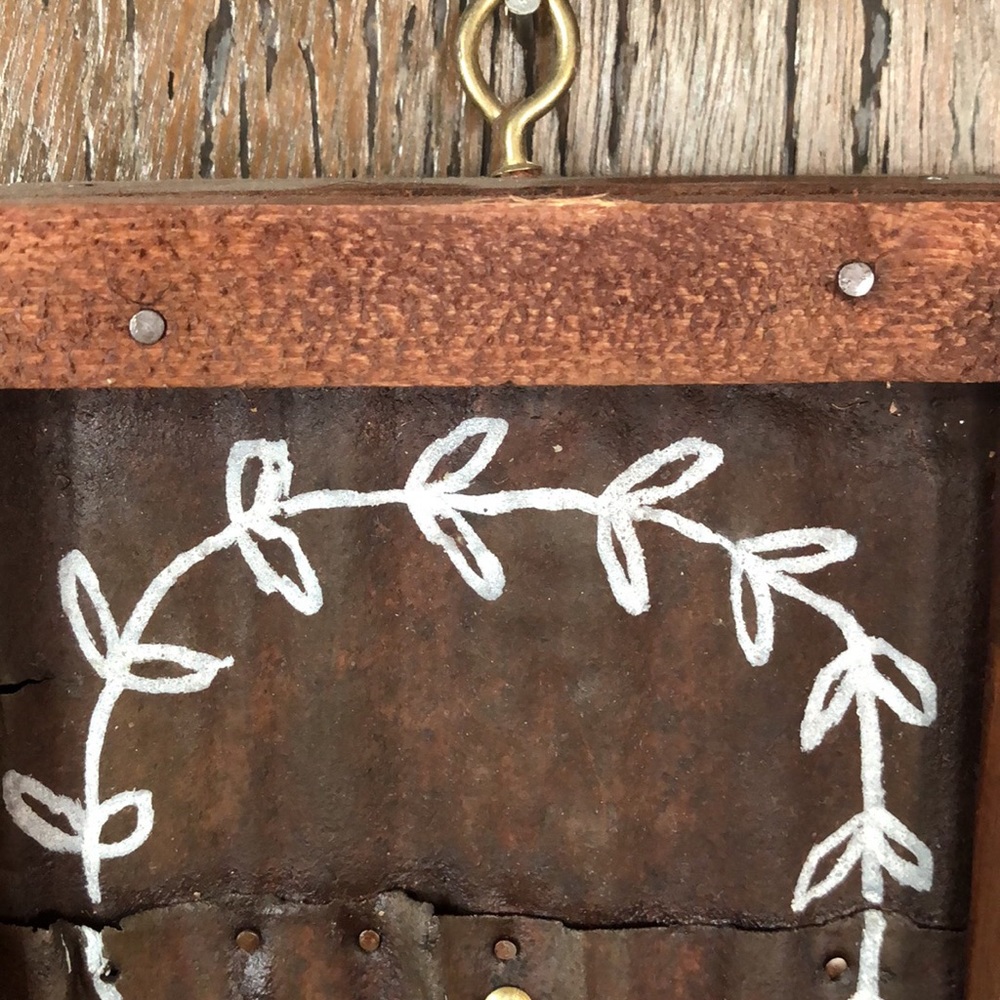Key Holder - Picture 3 of 3